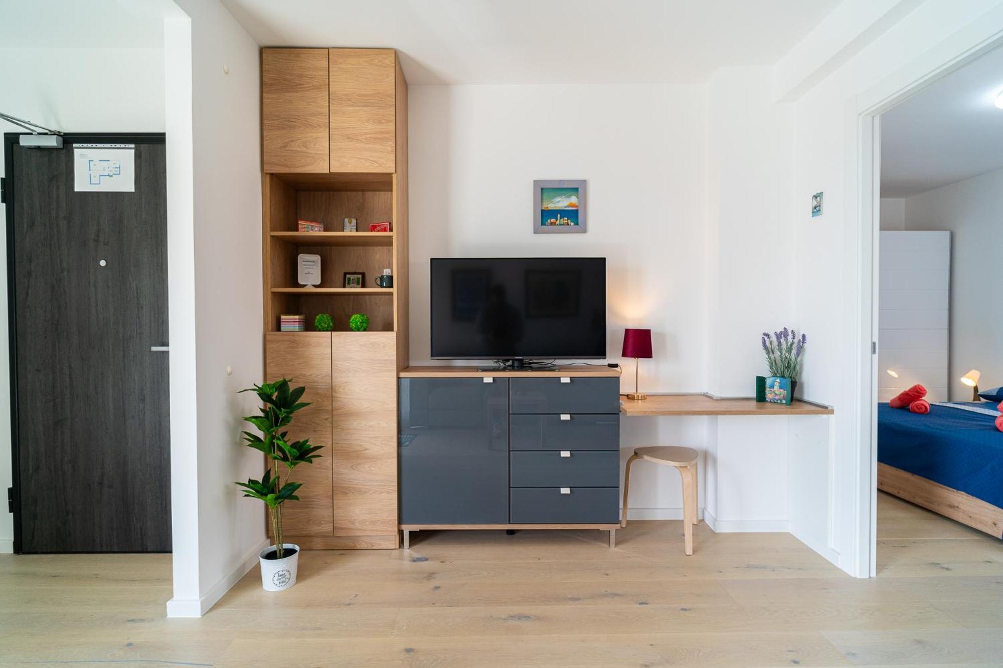 Duo Lipa By Belmont Realty Zadar